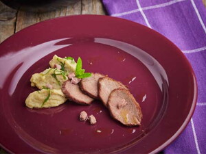 file de miel cu vinete file de miel cu vinete