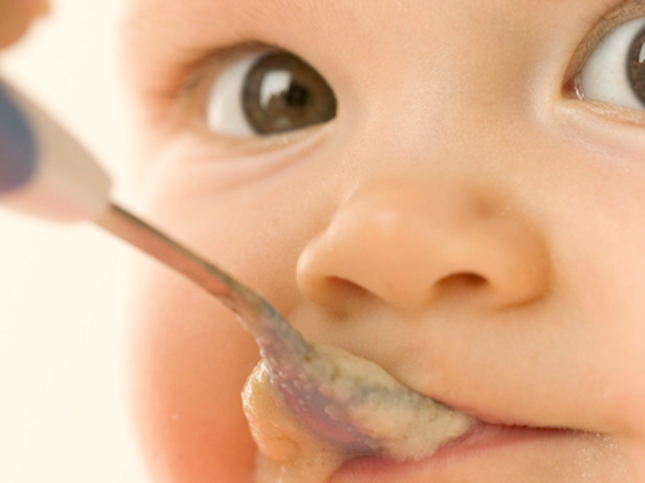 Cele mai nutritive optiuni alimentare pentru copil – un test pentru mame care au copii de 6-7 luni!
