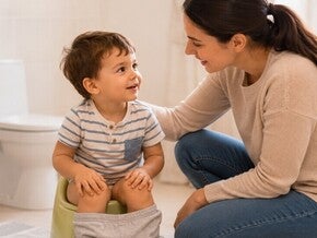 Mucus in urina la copii: ce inseamna si cand este un semn de ingrijorare