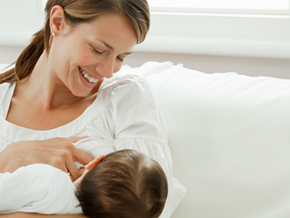 Laptele matern este cel mai bun pentru bebelusi Laptele matern este cel mai bun pentru bebelusi