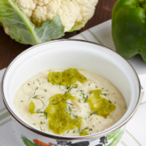 Supa crema de conopida si ardei Supa crema de conopida si ardei