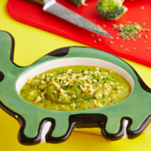 Supa de broccoli cu galbenus Supa de broccoli cu galbenus