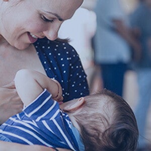 Raspunsuri pentru intrebarile nedorite privind alaptatul Nestlé Baby & me