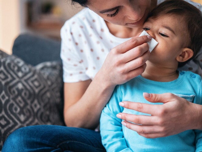 Muci la bebelusi: de ce apar si cum ii putem trata